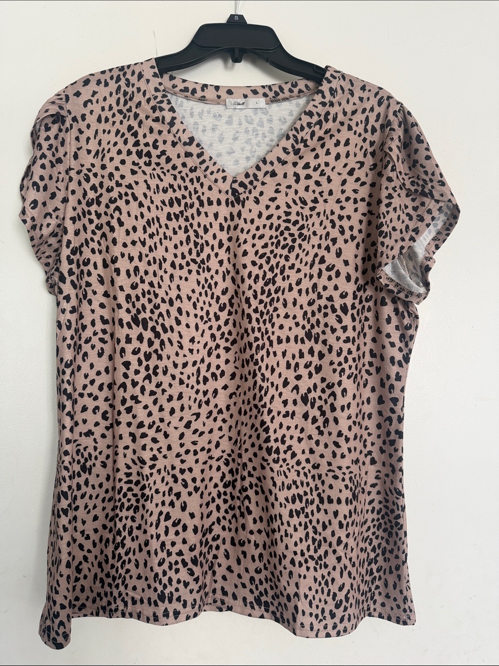 V-Neck Short Sleeve Top Leopard Print